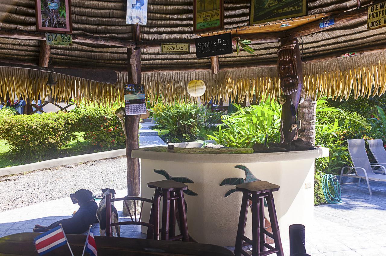 Coconut Grove Oceanfront Cottages Dominical Eksteriør bilde