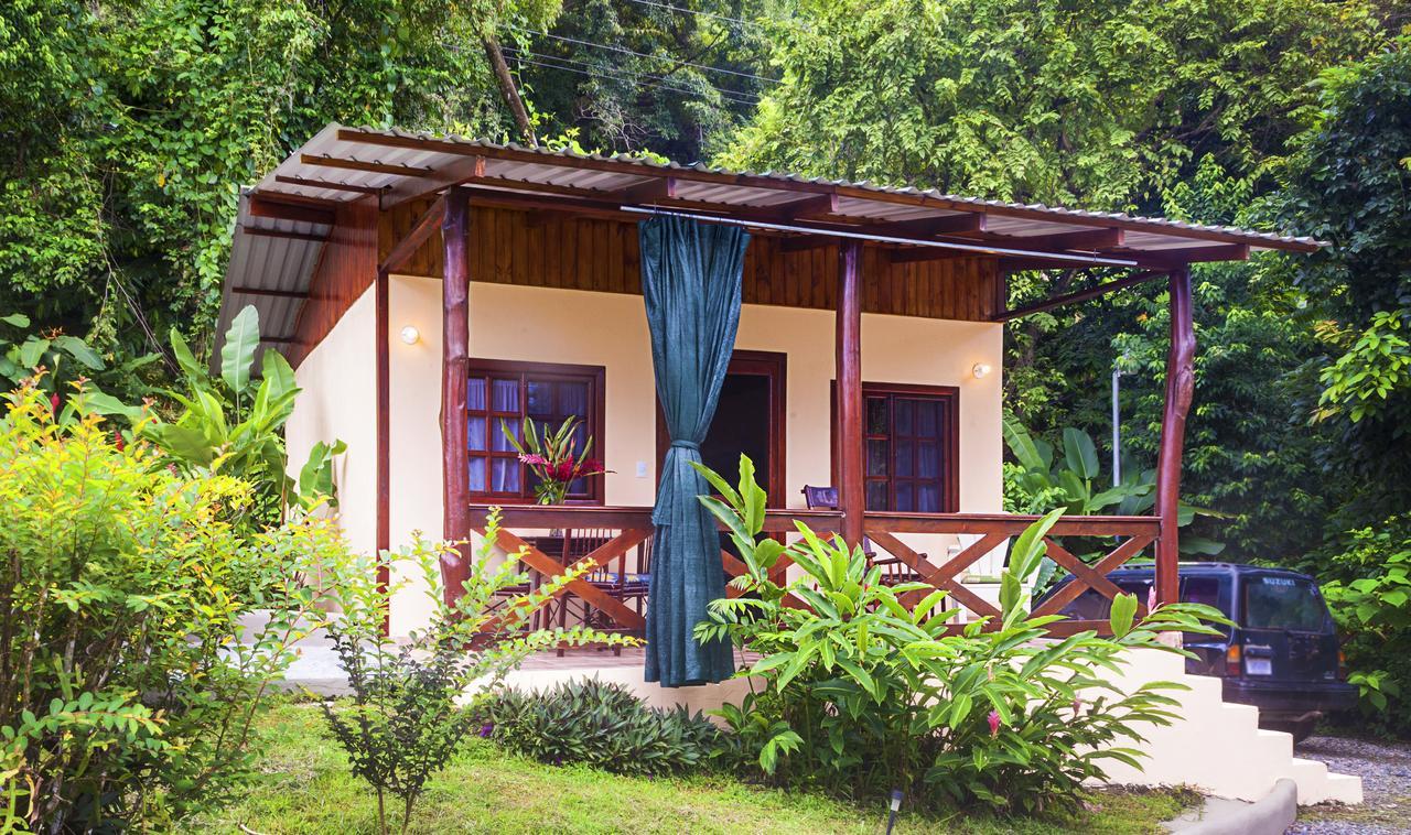 Coconut Grove Oceanfront Cottages Dominical Eksteriør bilde